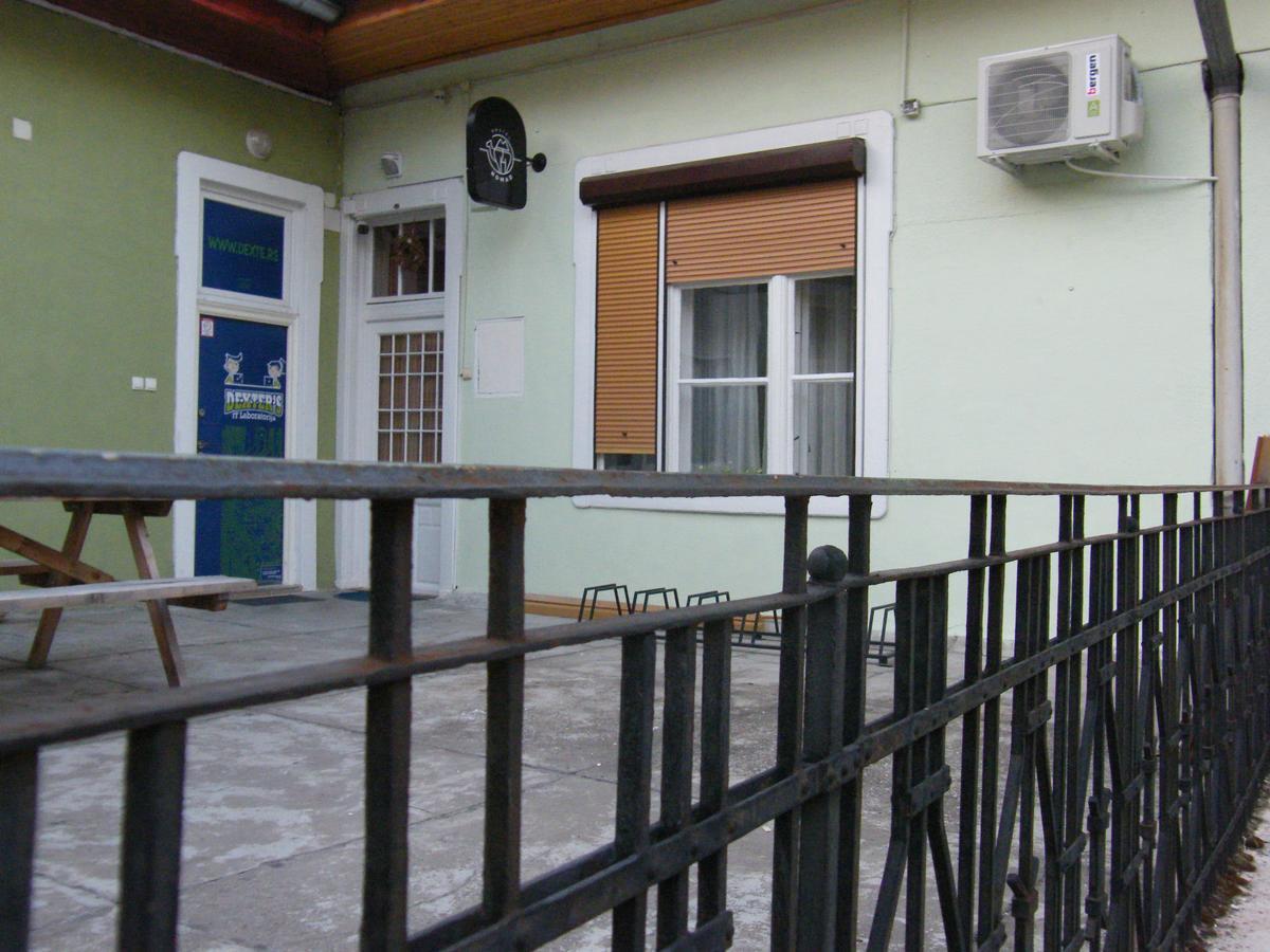 Hostel Nomad Новий Сад Екстер'єр фото