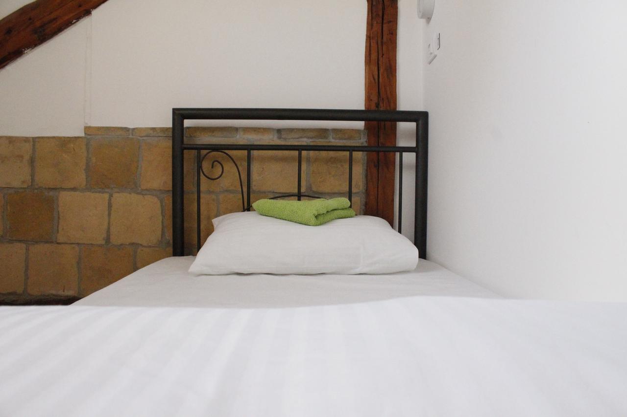 Hostel Nomad Новий Сад Екстер'єр фото