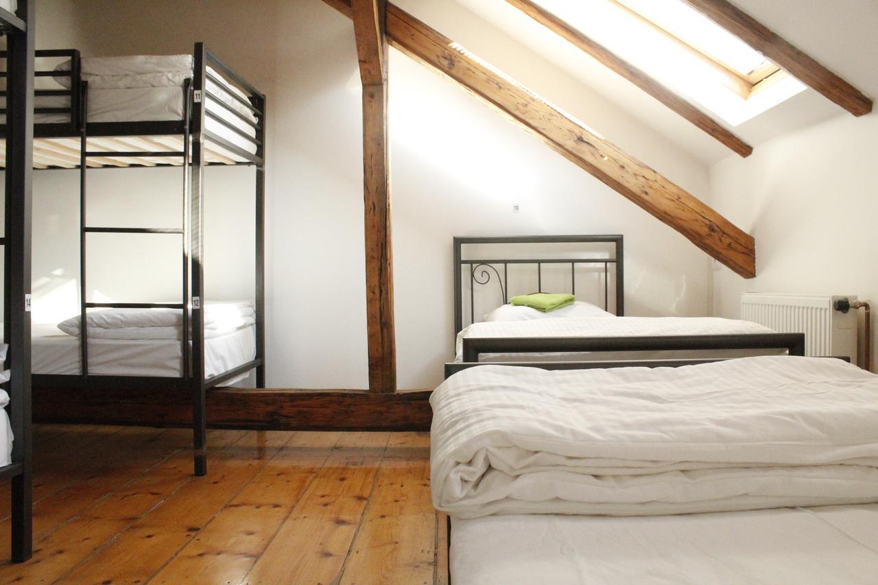 Hostel Nomad Новий Сад Екстер'єр фото