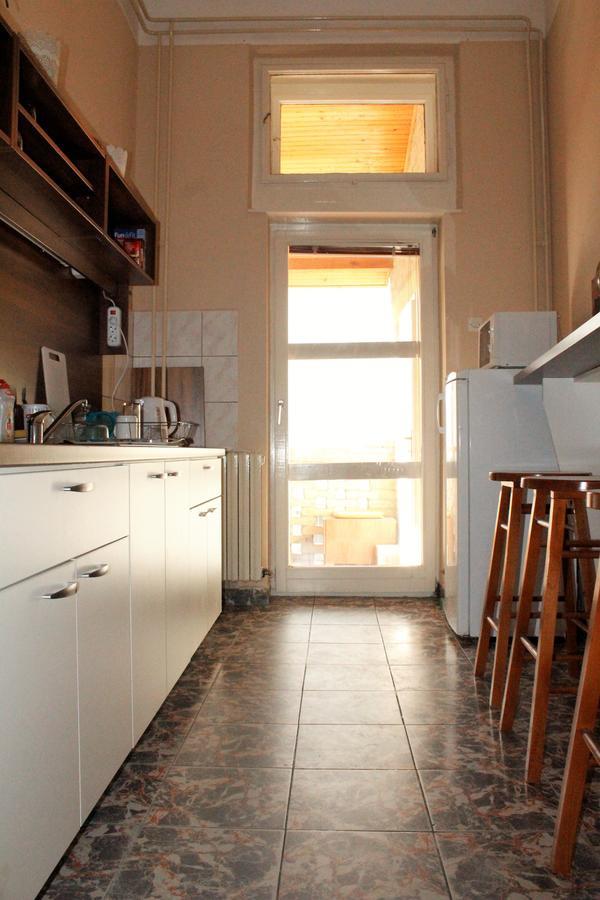 Hostel Nomad Новий Сад Екстер'єр фото